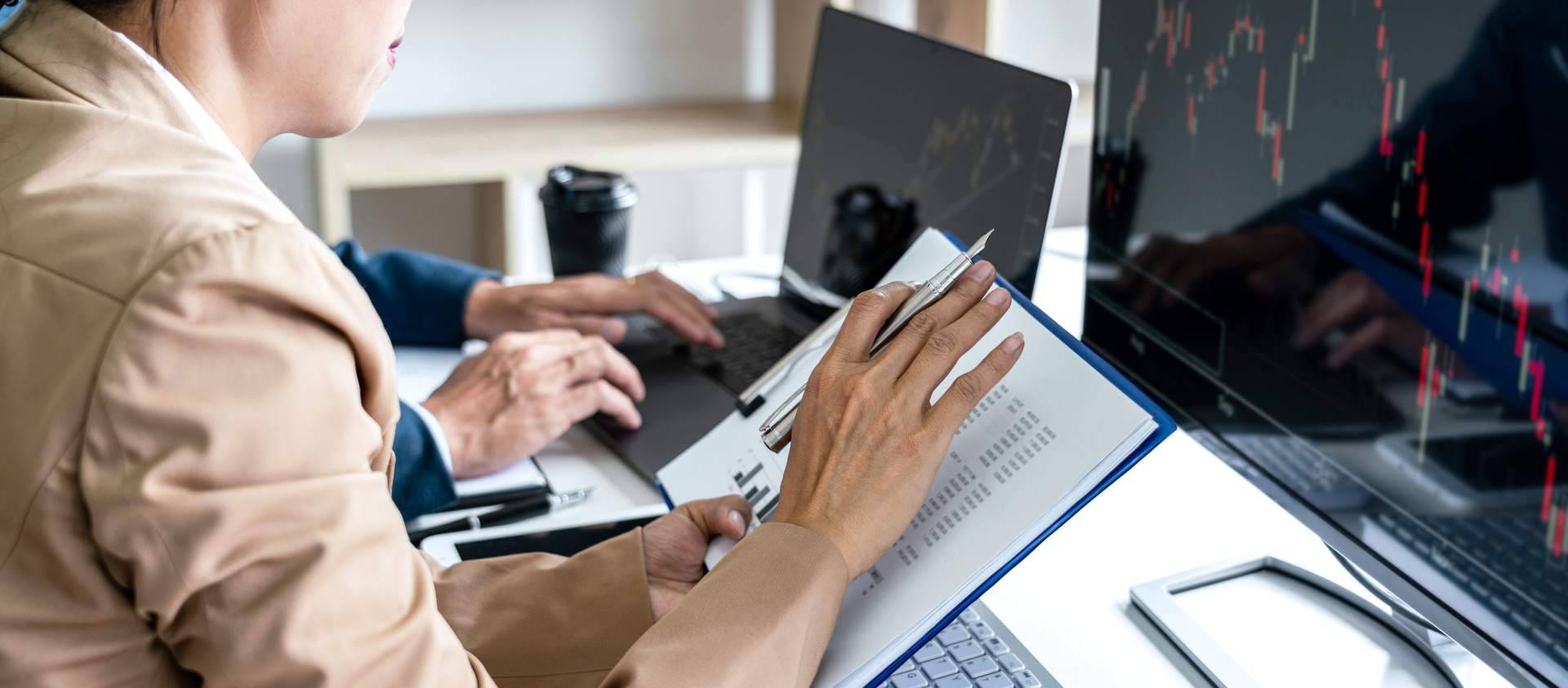 How to increase the sales for your law firm online?