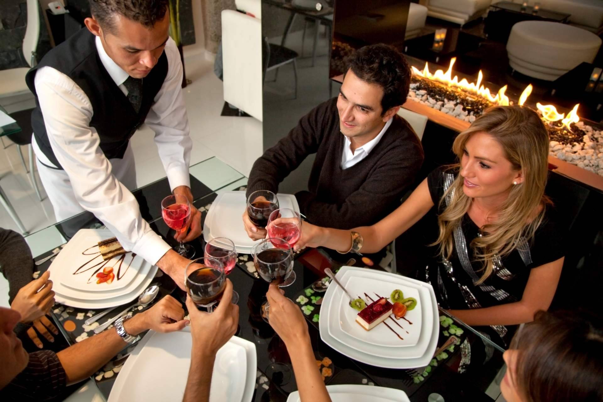 MenuMaker is one of the best applications for creating customized menus for restaurants