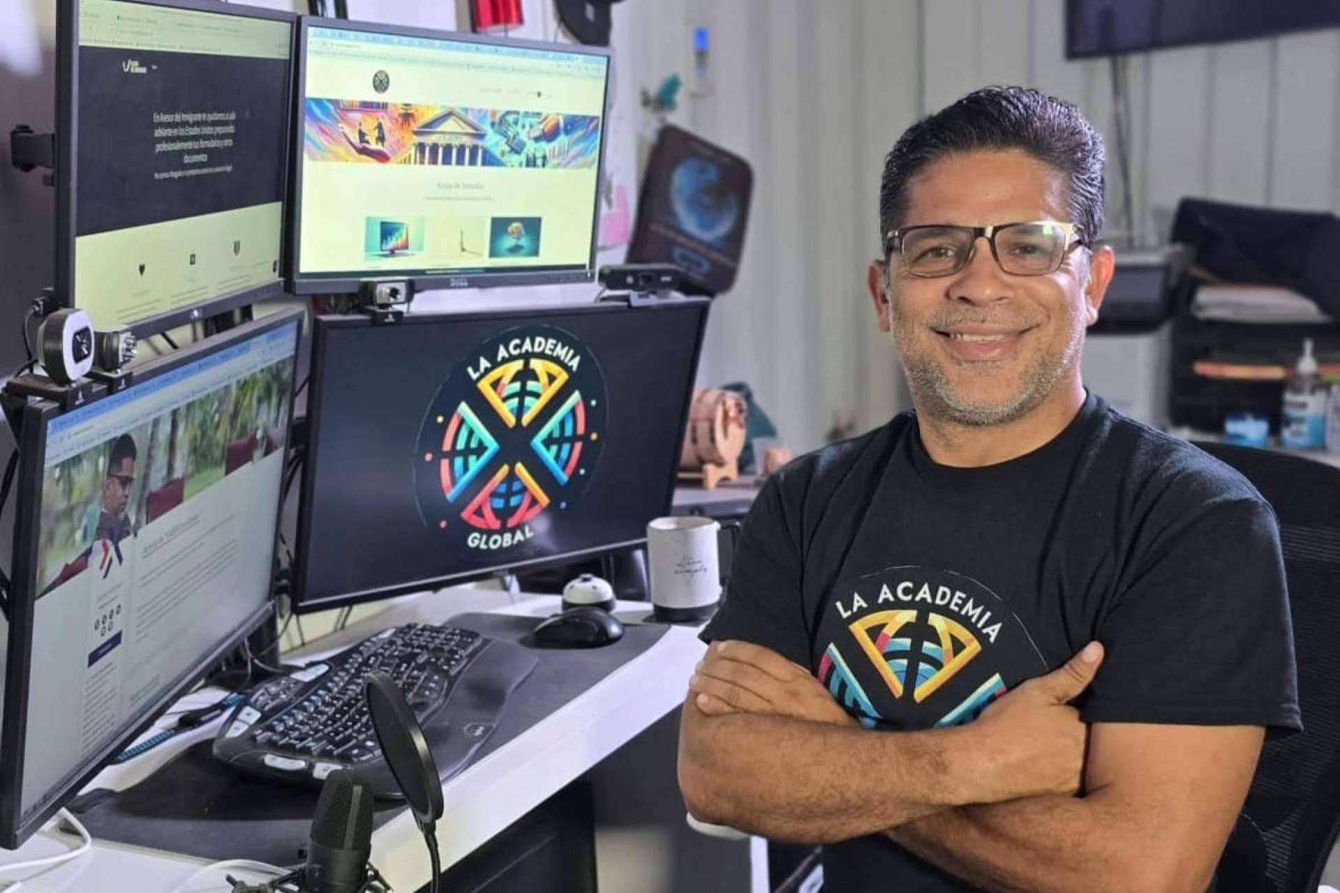 La Academia Global Bridges AI Knowledge Gap in U.S. Hispanic Community