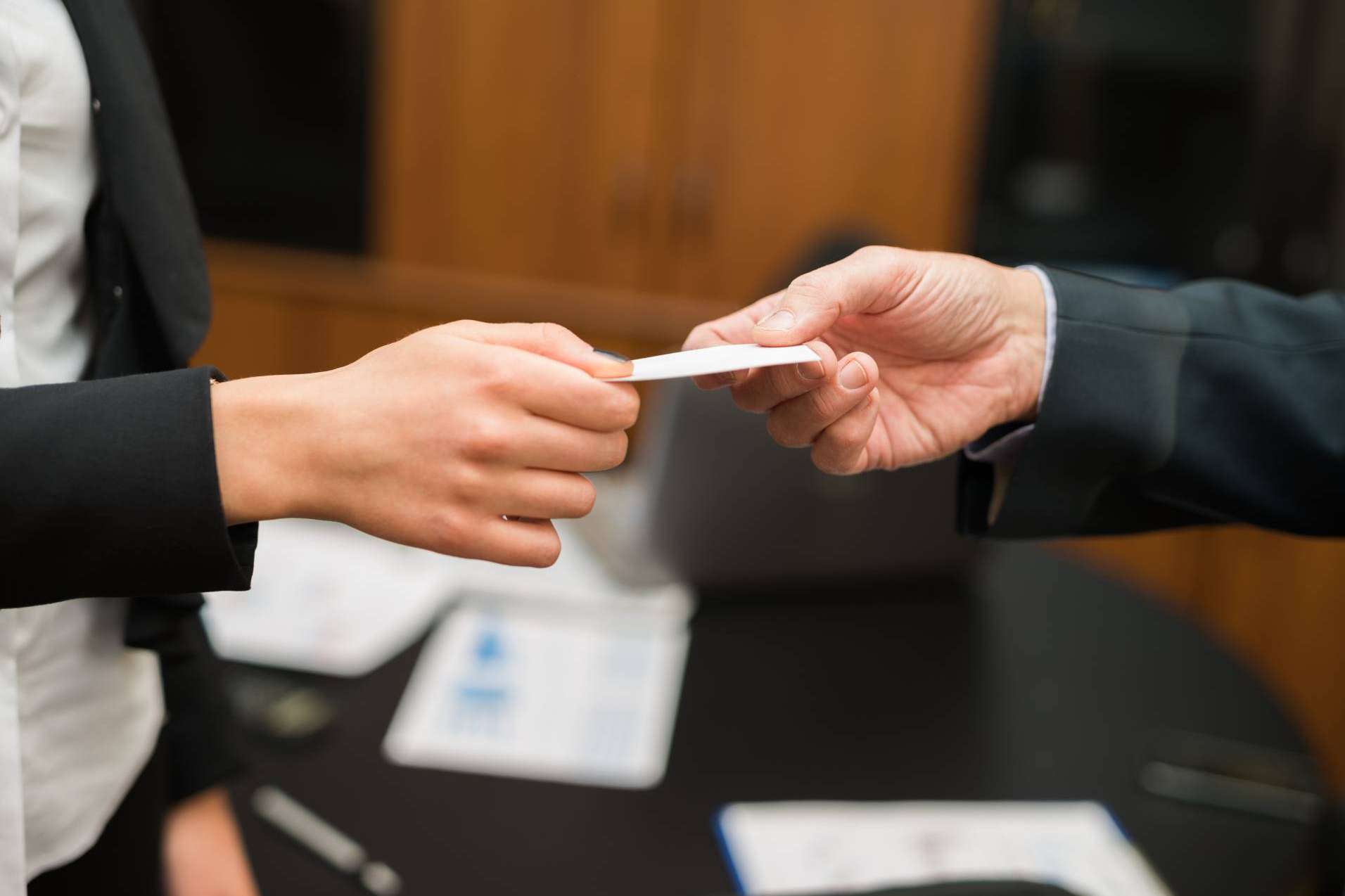 Managing all the cards, even the paper ones easily with Knowee