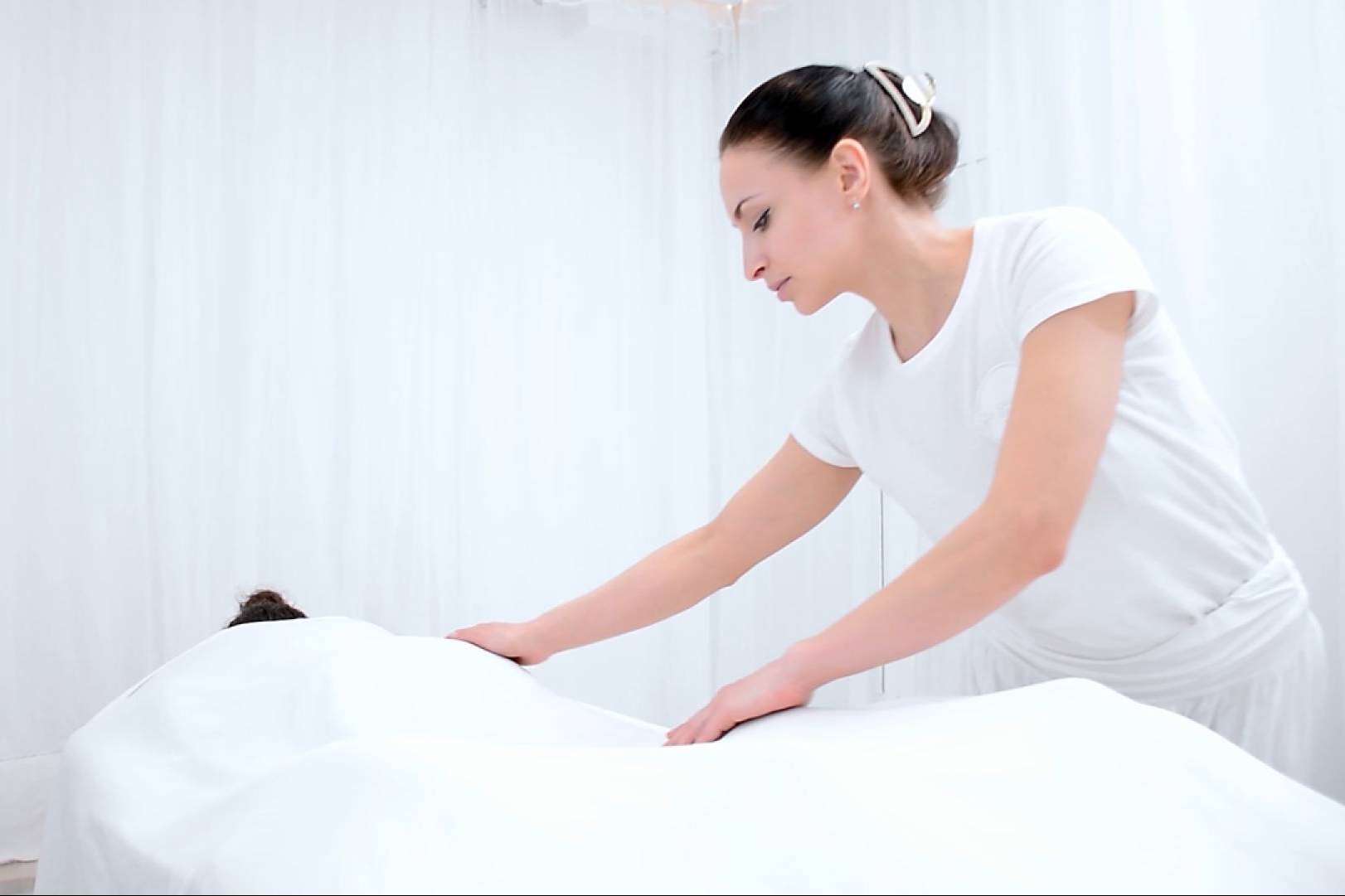 Californian Massage is Booming in Europe – But Do Americans Even Know It Exists?