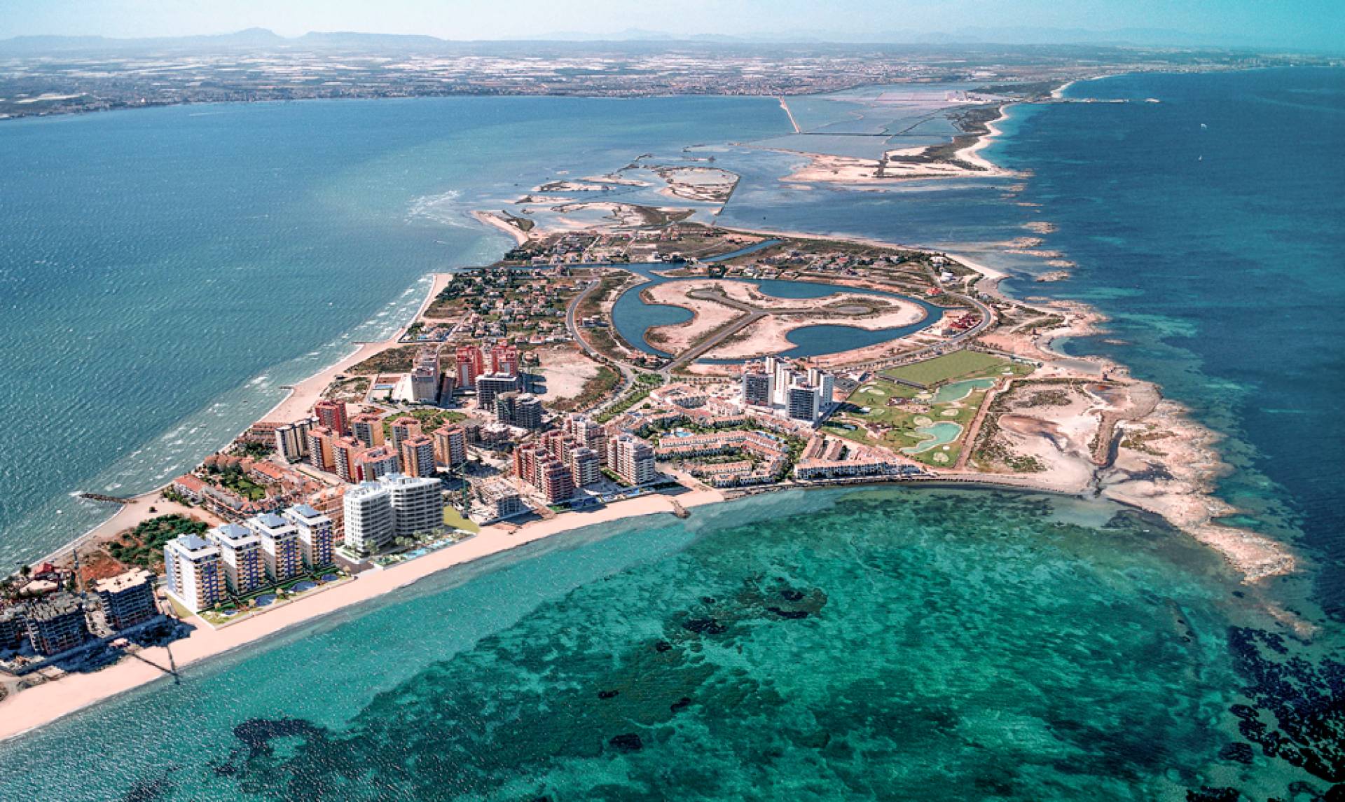 Discovering coastal elegance, Euromarina showcases properties in La Manga for discerning buyers